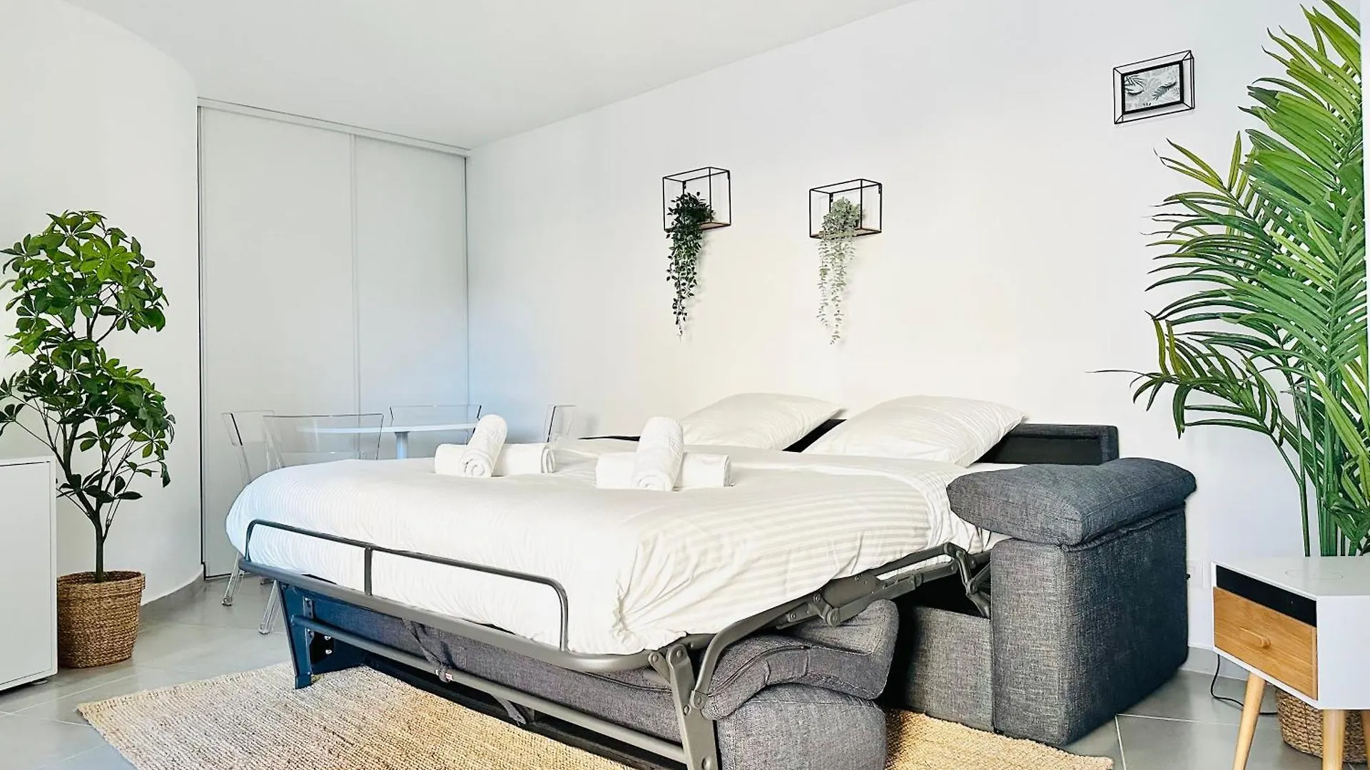 Le Cocon - 2 Pieces Centre Cannes - Terrasse 0*,